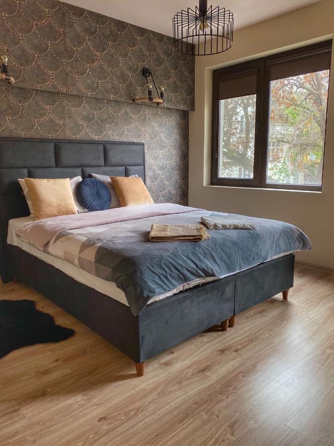 Stylish Urban Apart New 2021 Close To The Beach Varna Eksteriør billede